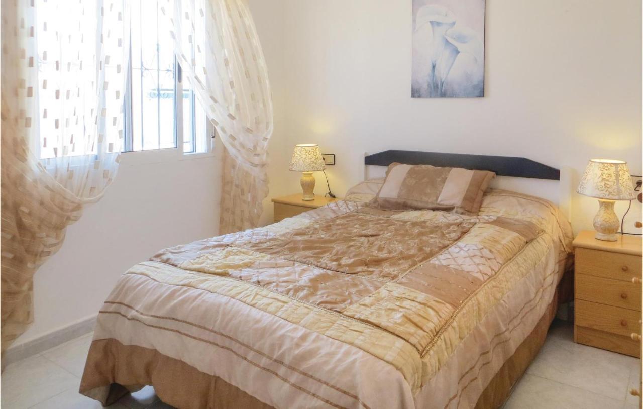 Amazing Apartment In Torrevieja With Kitchen Dış mekan fotoğraf